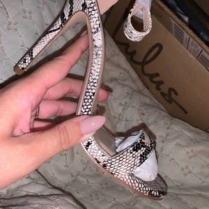 Snake Print Open Toe Sandals/Heels